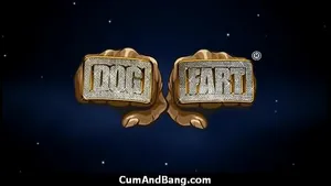 Blackette suce plusieurs bites en blowbang hardcore