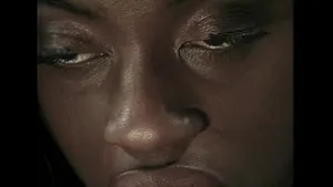 Étudiantes noires baisées hard dans leur dortoir