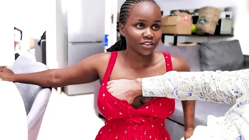 Mannequin ébène baisée par producteur casting bureau